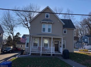 4 Berry St, Dover, NJ 07801