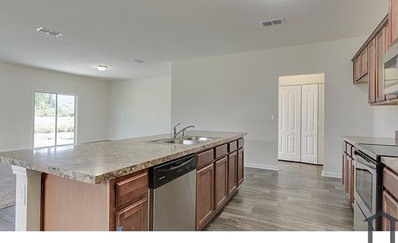 3rd image of 418 Ashby Landing Way