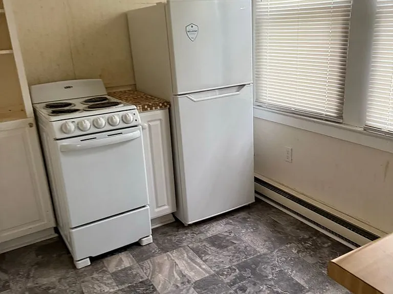 405 W Davis St #D — Photo 5