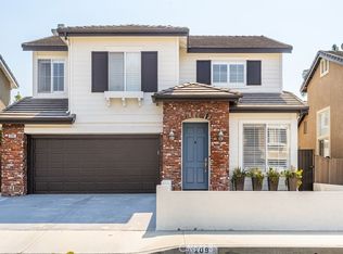 209 S Fairfield Ln, Orange, CA 92869