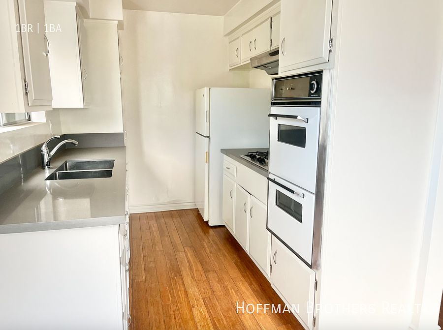 1st image of 1038 N Crescent Heights Blvd #2