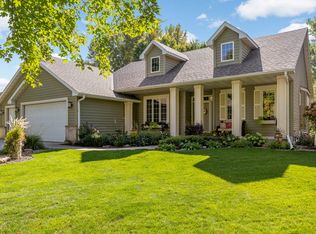 16567 Gunflint Trl, Lakeville, MN 55044