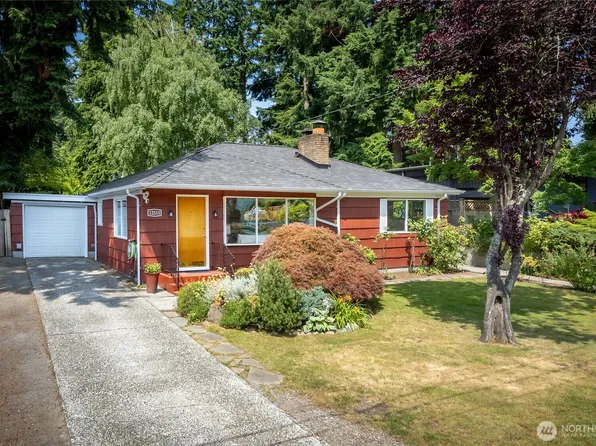 12515 2nd Avenue NE, Seattle, WA 98125