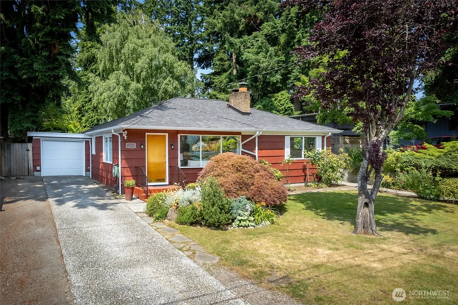 12515 2nd Avenue NE photo 1