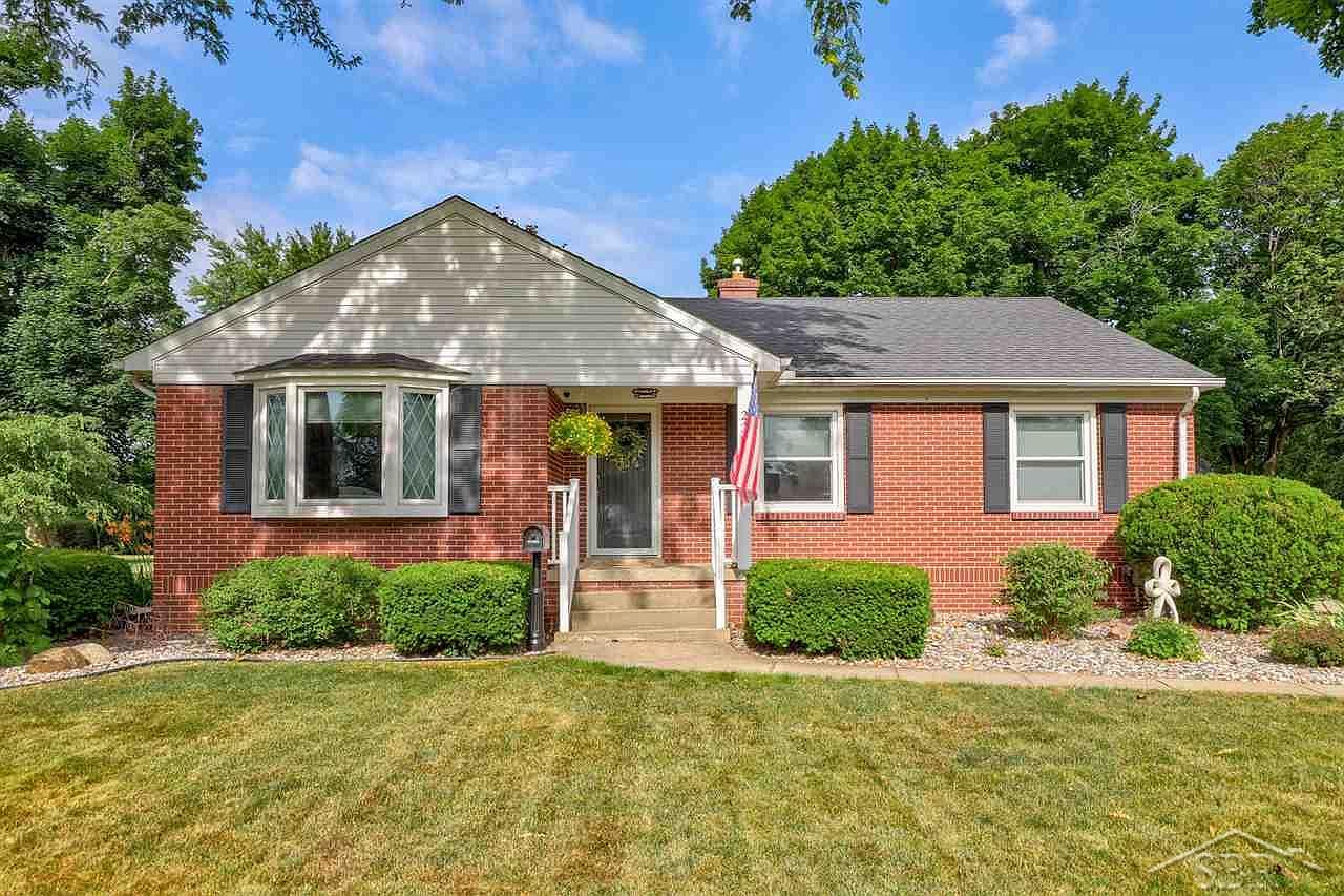 222 Trinklein St, Frankenmuth, MI 48734 Zillow