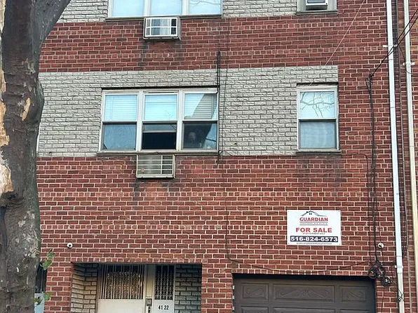 41-22 69th St, Flushing, NY 11377