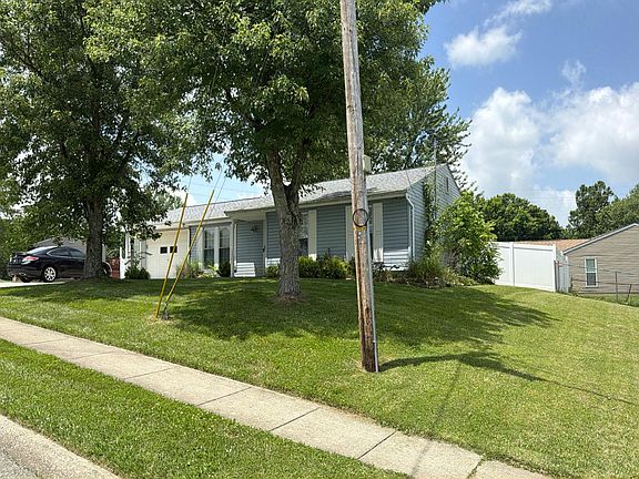 2nd image of 40 Hideaway Dr