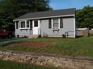 48 Villa Ave, Warwick, RI 02886