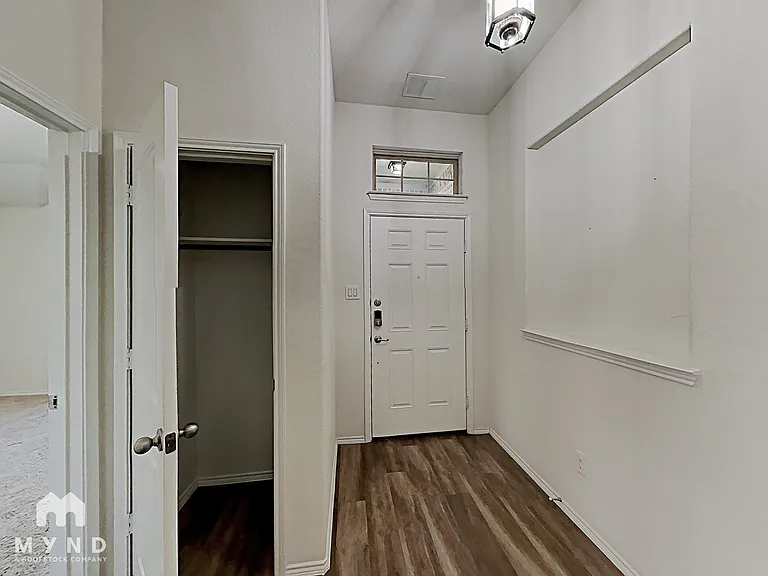2436 Dolostone Dr — Photo 8