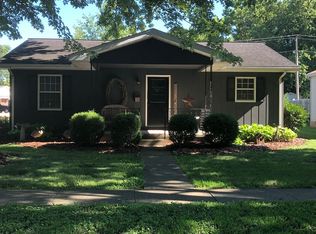 308 E Byron St, Sidney, IL