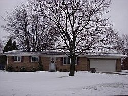 1st image of 2966 Thunderbird Dr