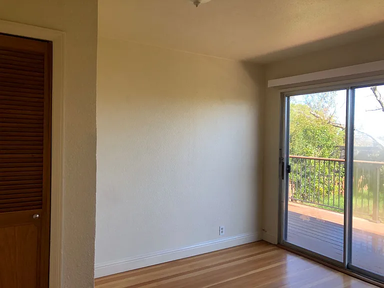 12115 Dry Creek Rd — Photo 6