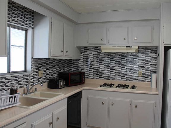 2nd image of 63 Saint John Ct