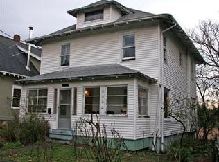 4004 Whitman Ave N, Seattle, WA 98103