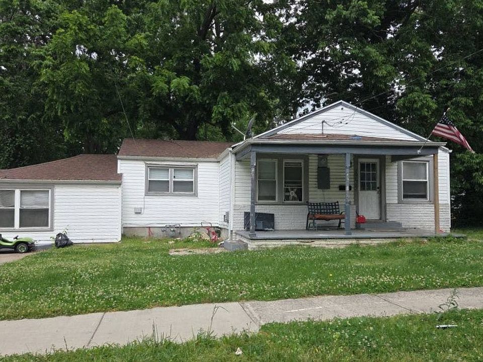 1st image of 1725 N Fremont Ave