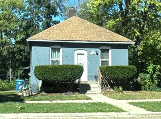 1007 Oliver Ave, Aurora, IL 60506