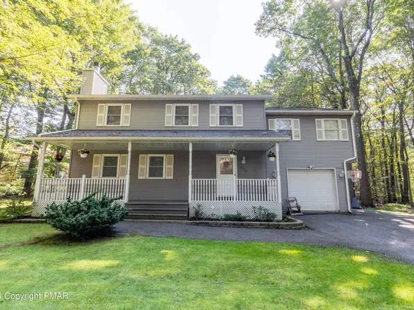 2123 Titania Rd, Tobyhanna, PA 18466