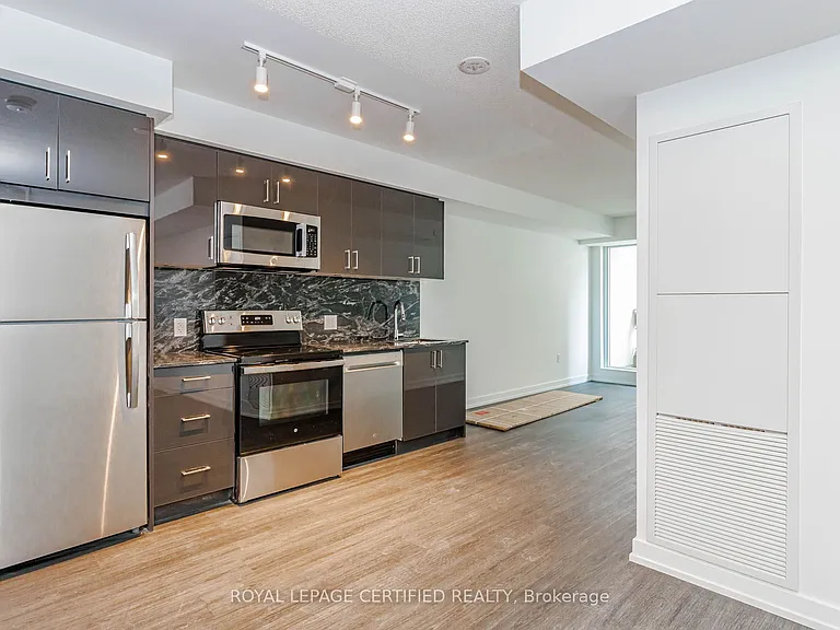 4010 Eglinton Ave W #217 — Photo 11