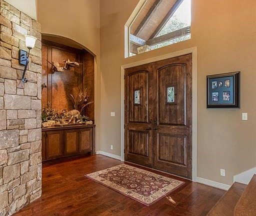 5th image of 211 Buckhaven Dr