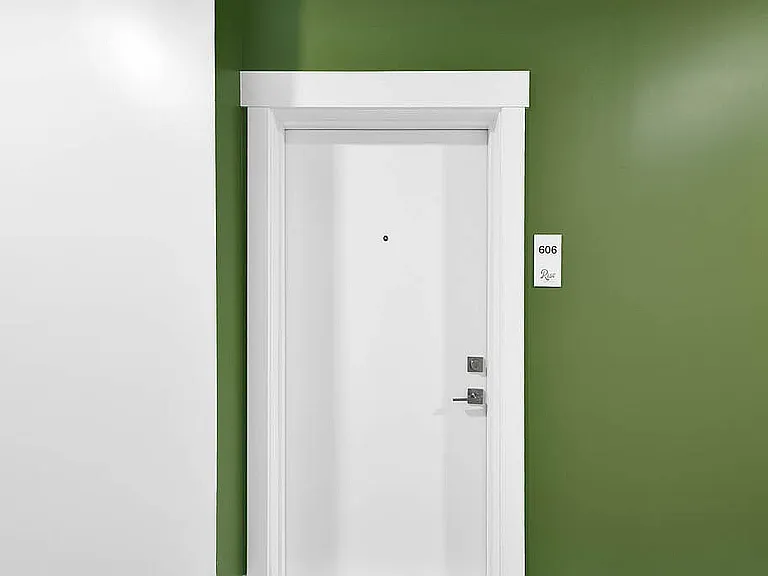 Apartment Unti Entrance