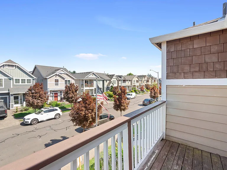 1639 SW Wright Pl — Photo 39