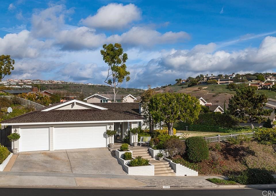 1st image of 1200 Outrigger Dr