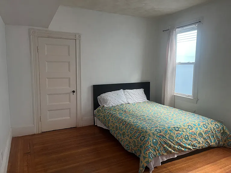 58 Aspinwall Ave — Photo 17