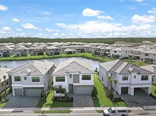 20939 Thistle Leaf Ln, Estero, FL 33928