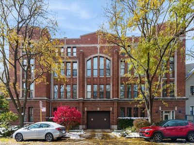 (Undisclosed Address), Chicago, IL, 60657