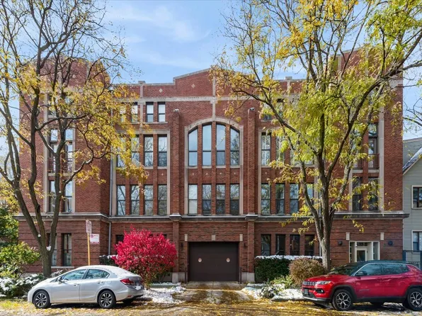 (undisclosed Address), Chicago, IL 60657