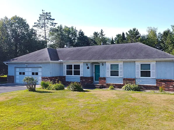 615 Omega Cir, Antigo, WI 54409