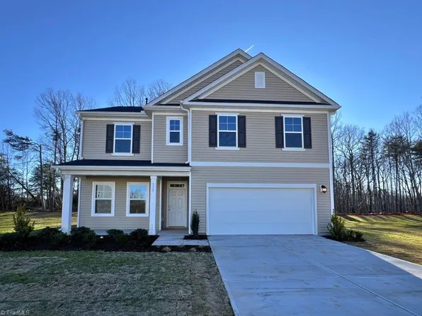 117 Palomino Dr, King, NC 27021