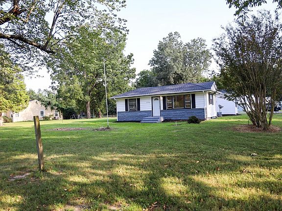 3rd image of 2756 S 28th St