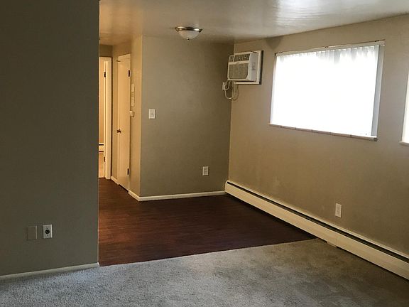 3rd image of 1221 N Clarkson St