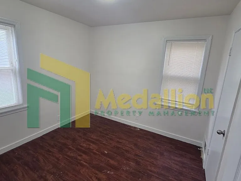 9312 S Peoria St — Photo 10