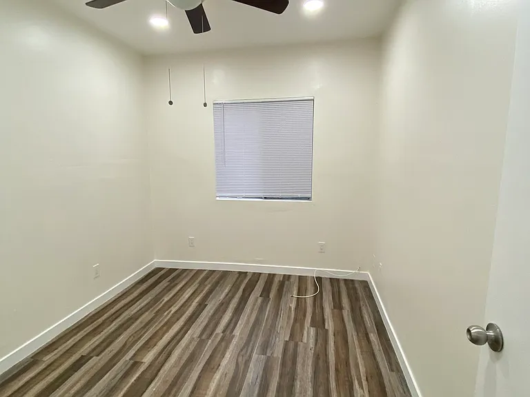 1770 Gaviota Ave #15 — Photo 8