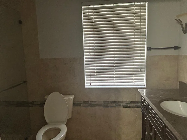 6503 SW 129th Ave — Photo 12