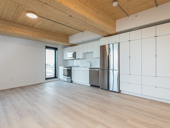 2nd image of 19 E Lenox St #306J