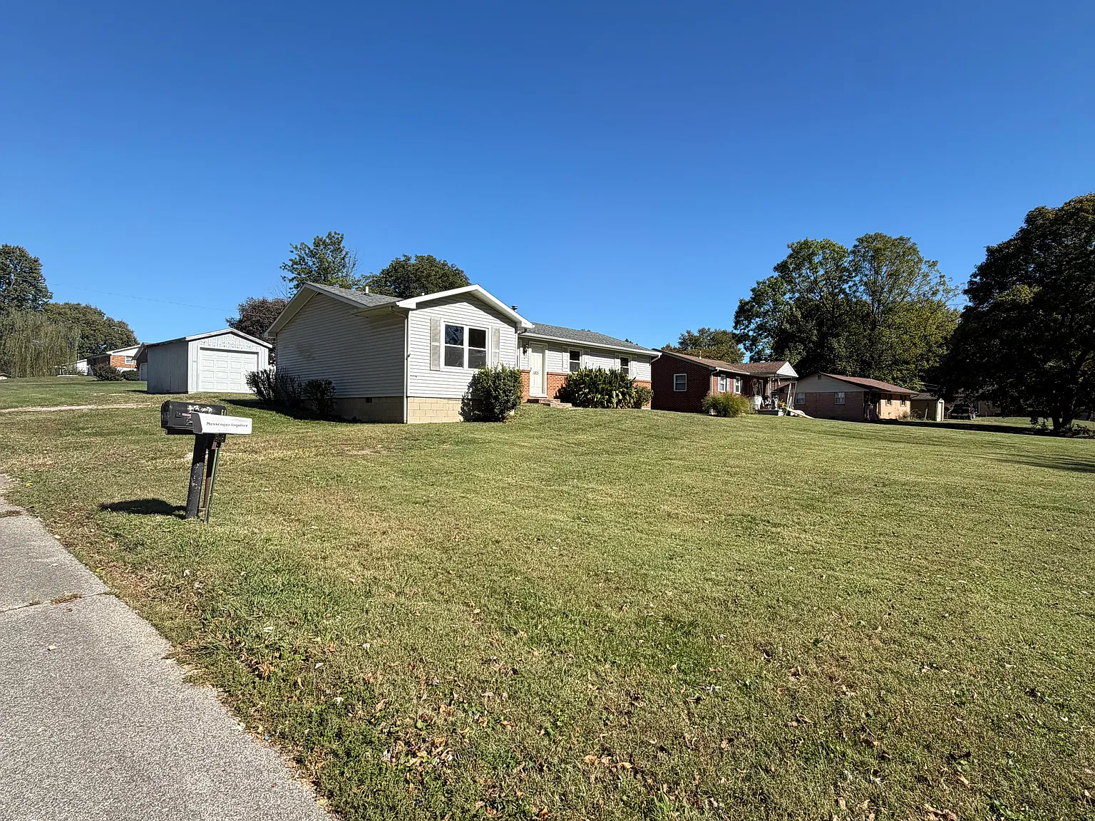 3 bed, 1490 sqft, $1,195 — Photo 2