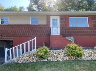 108 Dana Lynn Dr, Wintersville, OH 43953