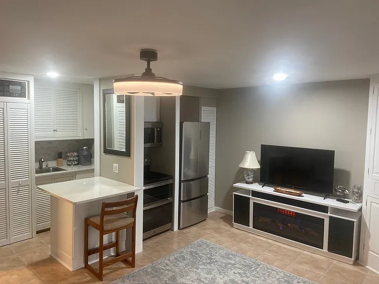 6125 Harbourside Dr — Photo 6