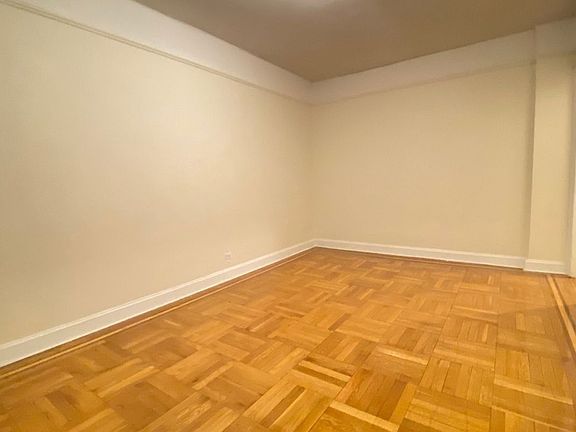 5th image of 60-15 Woodside Ave #5DD
