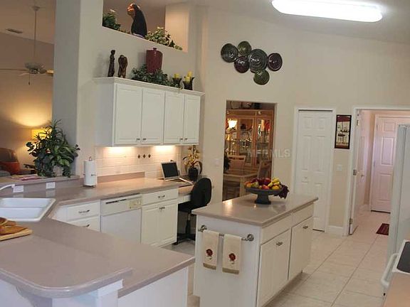 4th image of 161 Golf Vista Cir