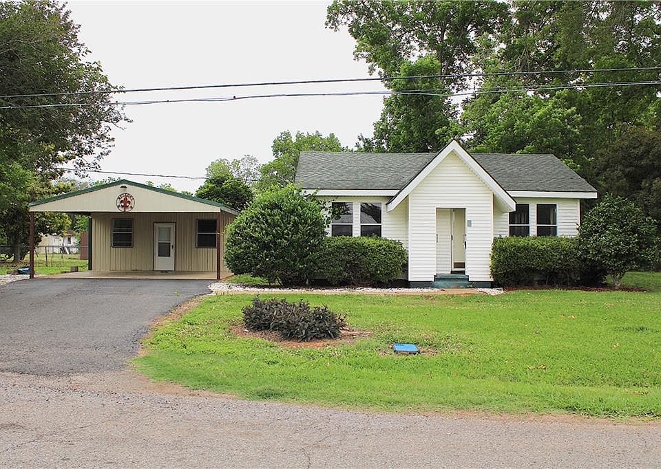 1st image of 657 Horseshoe Dr