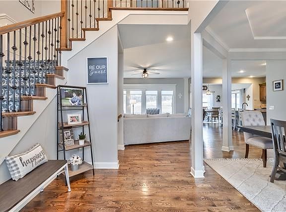 3rd image of 9309 N Dawn Ave