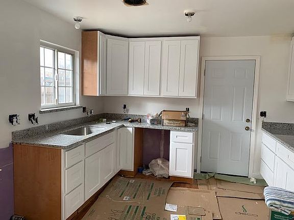 2nd image of 1684 Melody Ln