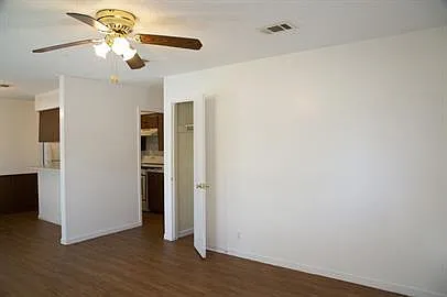 4713 Sagebrush Trail Unit B- ARGLO — Photo 3