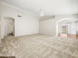 8408 W Bloomfield Road W, Peoria, AZ 85381