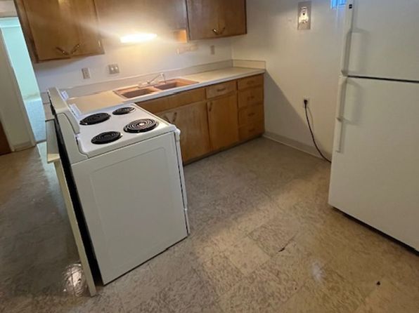 418 Lola Ln #1/2