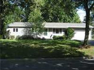 37 Stuyvesant Mnr, Geneseo, NY 14454